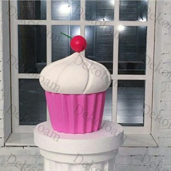 طراحی و ساخت انواع ماکت های کیک و کاپ کیک با استفاده از متریال فوم